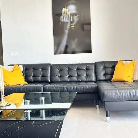 1º Linea De Playa En Pleno Centro De Fuengirola