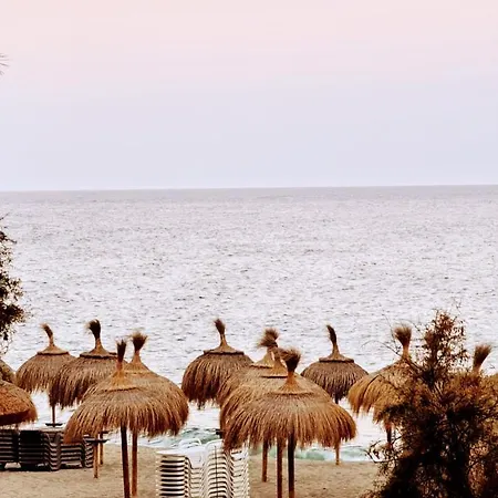 Apartamento 1º Línea De Playa En Pleno Centro De *