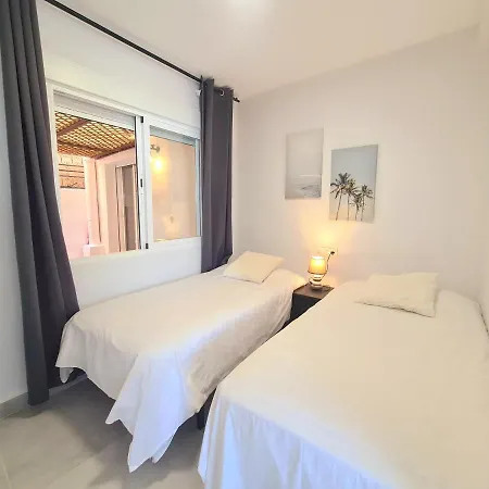 Apartman 1º Linea De Playa En Pleno Centro De