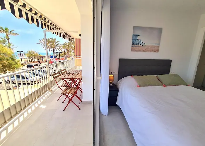 1º Linea De Playa En Pleno Centro De *