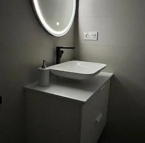 Апартаменты 1º Linea De Playa En Pleno Centro De Фуэнхирола